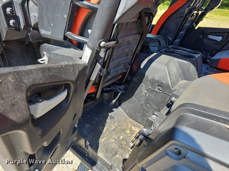 image for item EJ5692 2018 Yamaha  Wolverine X4 utility vehicle