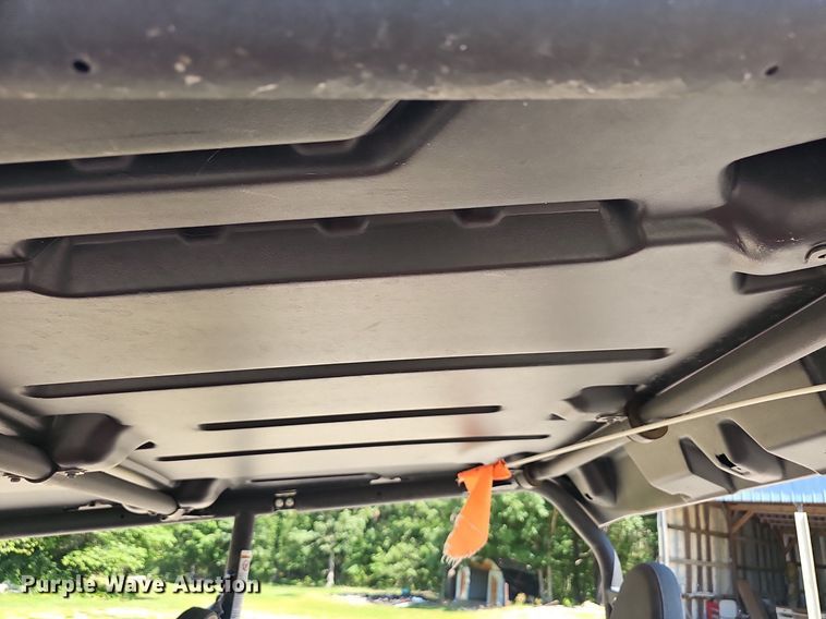 image for item EJ5692 2018 Yamaha  Wolverine X4 utility vehicle