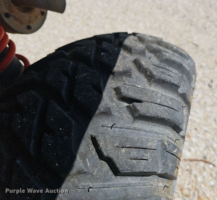 image for item EJ5692 2018 Yamaha  Wolverine X4 utility vehicle