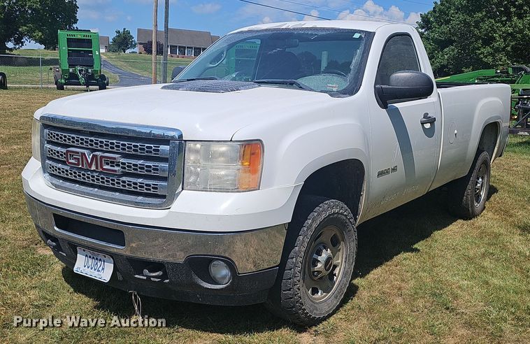 image for item EJ5715 2012 GMC Sierra 2500HD pickup truck