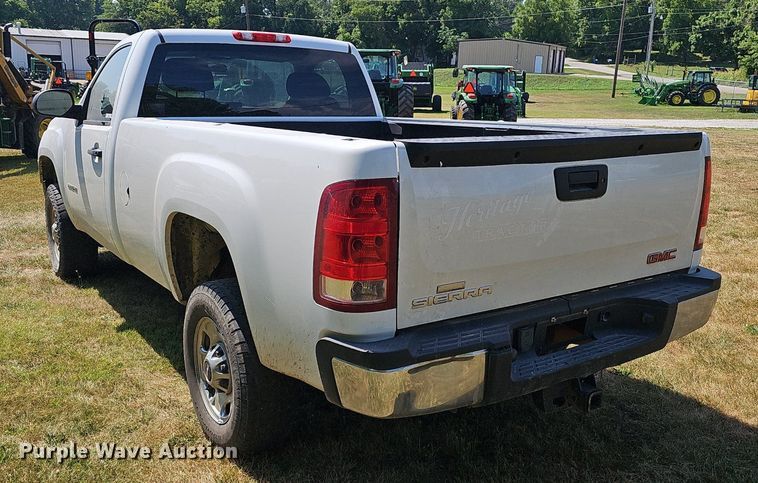 image for item EJ5715 2012 GMC Sierra 2500HD pickup truck