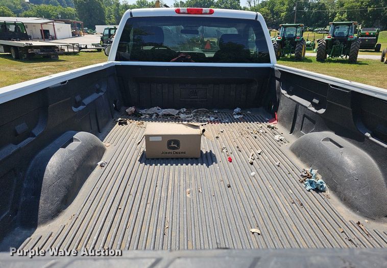 image for item EJ5715 2012 GMC Sierra 2500HD pickup truck