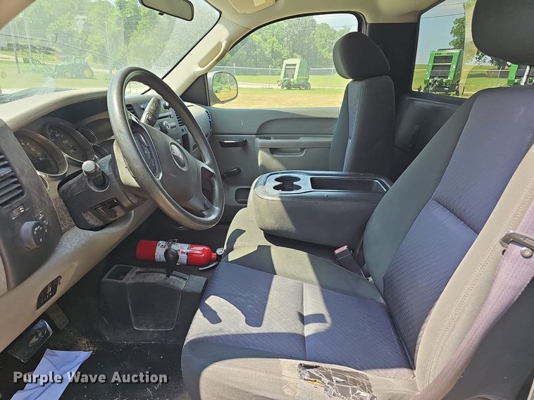 image for item EJ5715 2012 GMC Sierra 2500HD pickup truck