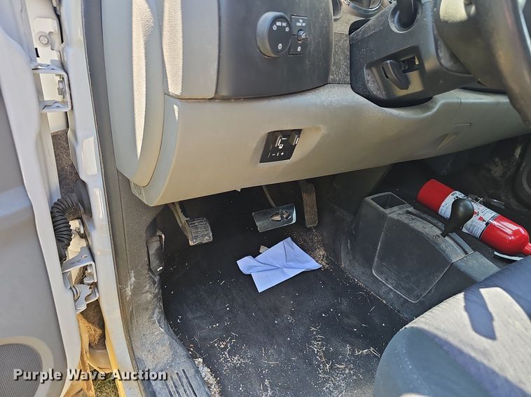 image for item EJ5715 2012 GMC Sierra 2500HD pickup truck