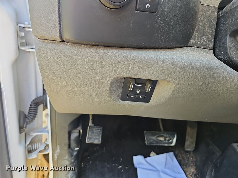 image for item EJ5715 2012 GMC Sierra 2500HD pickup truck