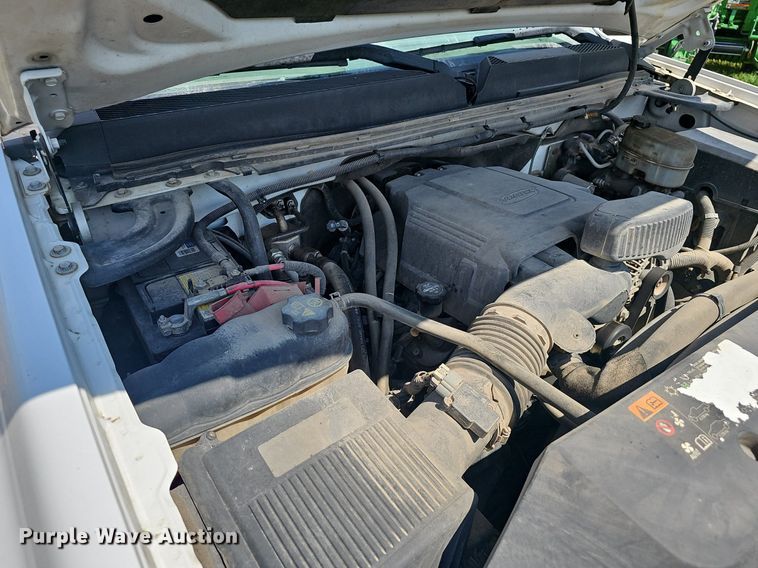 image for item EJ5715 2012 GMC Sierra 2500HD pickup truck