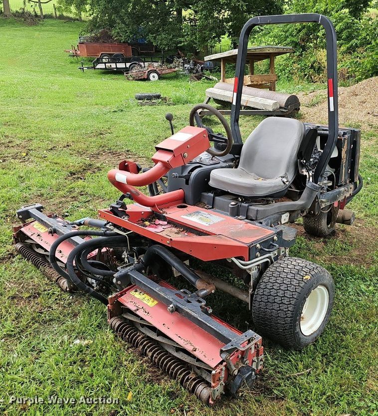 image for item EJ5722 (2) Toro 3100-D mowers 