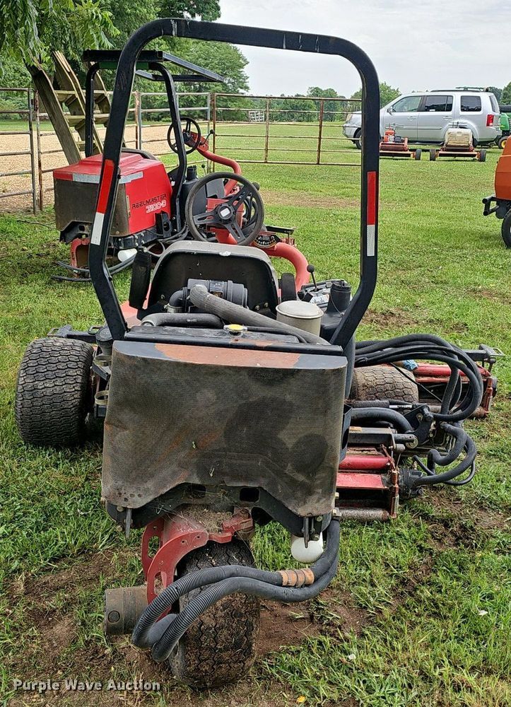 image for item EJ5722 (2) Toro 3100-D mowers 