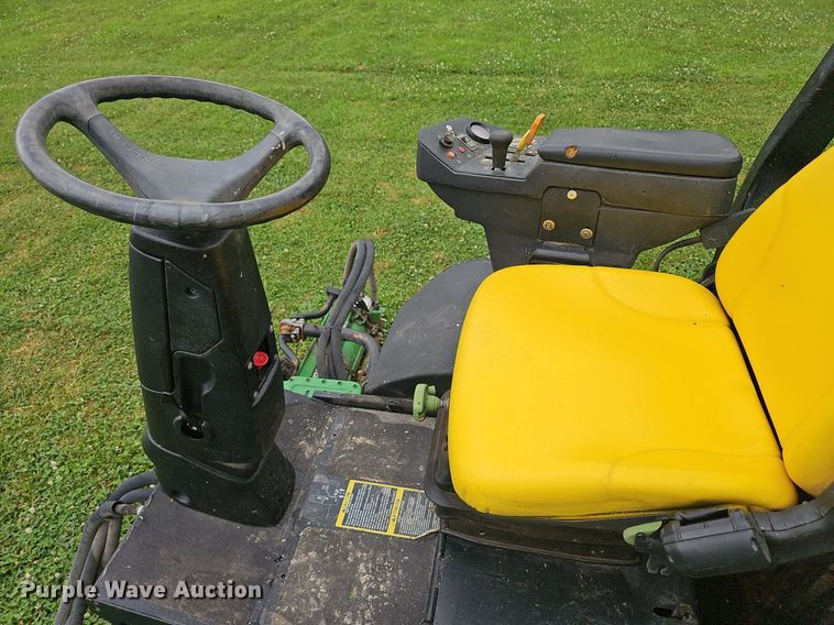 image for item EJ5725 John Deere  3225C lawn mower