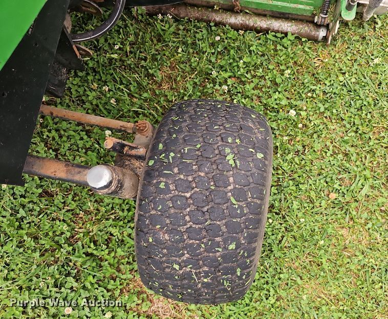 image for item EJ5725 John Deere  3225C lawn mower