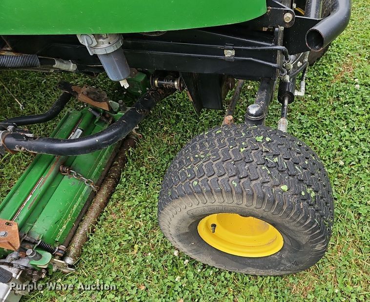 image for item EJ5725 John Deere  3225C lawn mower