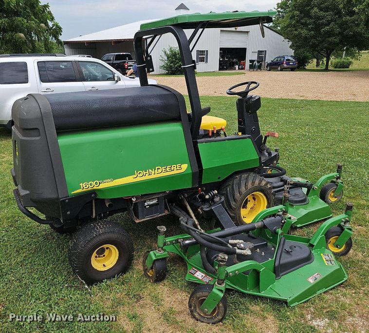 image for item EJ5726 John Deere 1600  lawn mower
