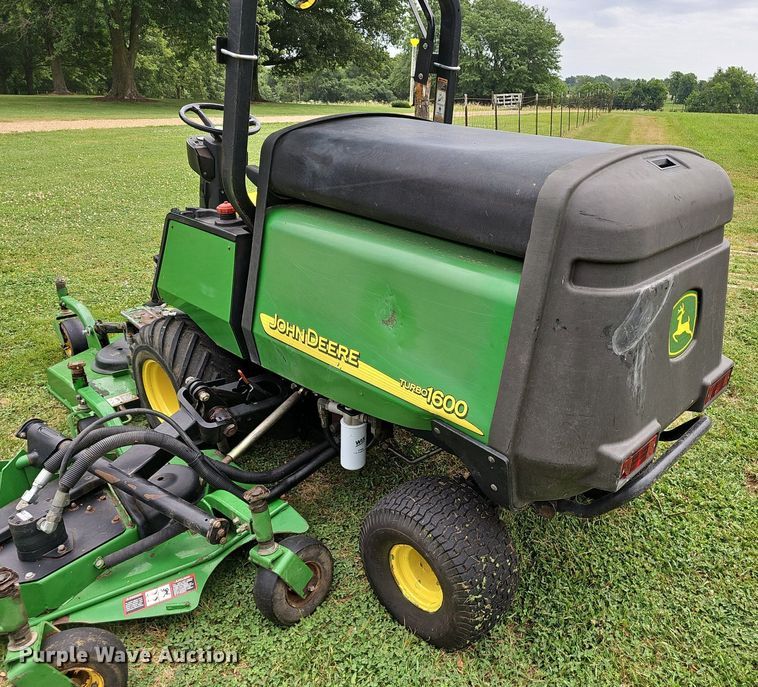image for item EJ5726 John Deere 1600  lawn mower