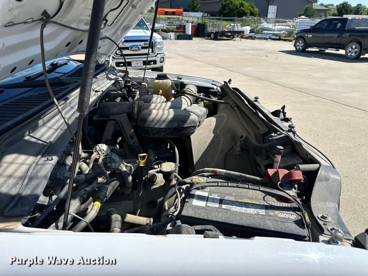 image for item EJ6897 2009 Ford F250 Super Duty XLT pickup truck