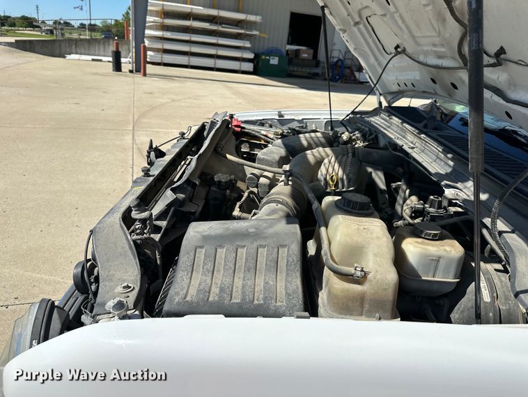 image for item EJ6897 2009 Ford F250 Super Duty XLT pickup truck