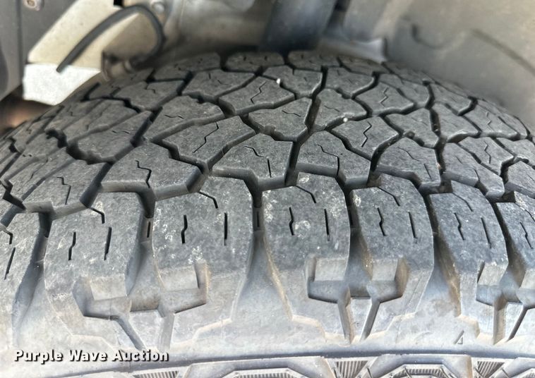 image for item EJ6941 2013 Ford Explorer  SUV