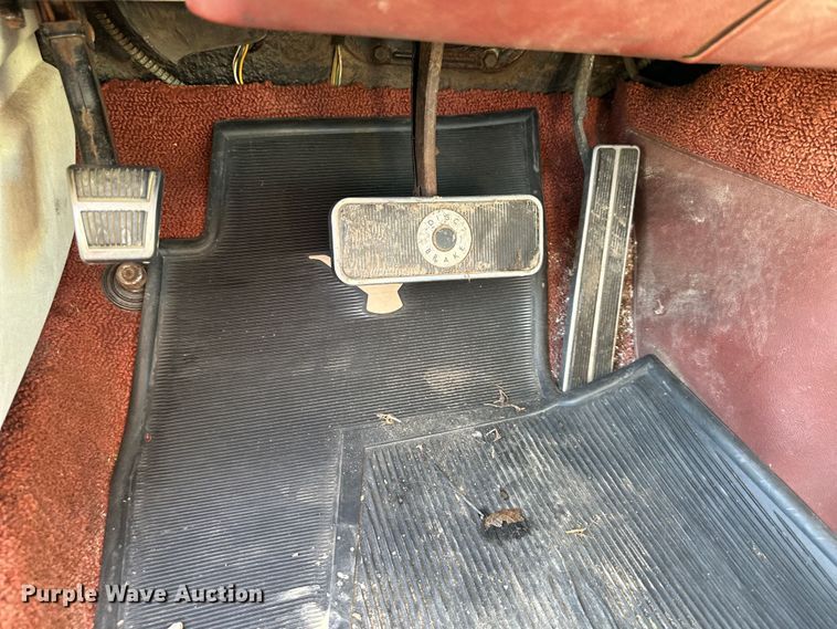 image for item EJ6966 1966 Ford Thunderbird  