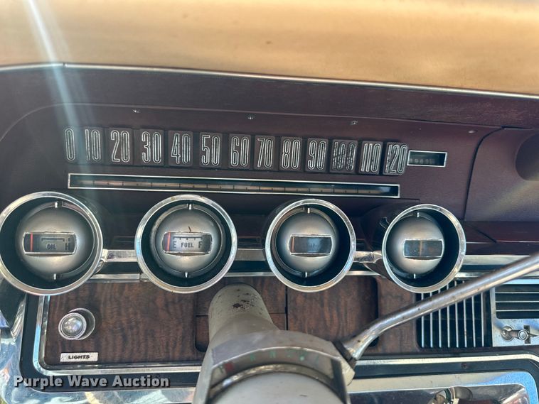 image for item EJ6966 1966 Ford Thunderbird  