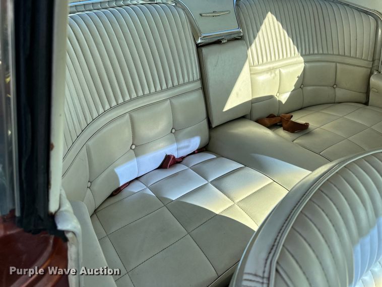 image for item EJ6966 1966 Ford Thunderbird  