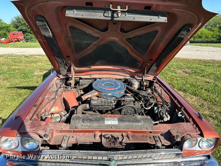 image for item EJ6966 1966 Ford Thunderbird  