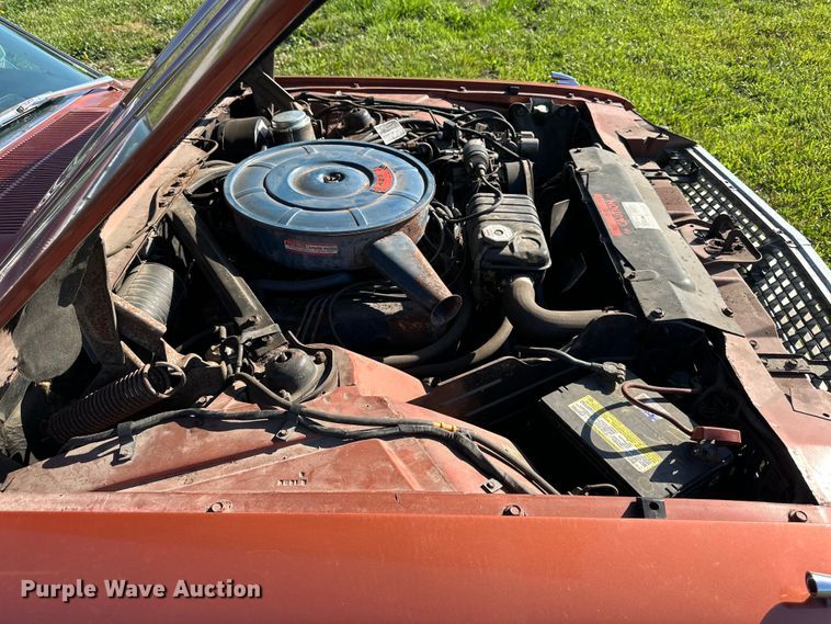 image for item EJ6966 1966 Ford Thunderbird  