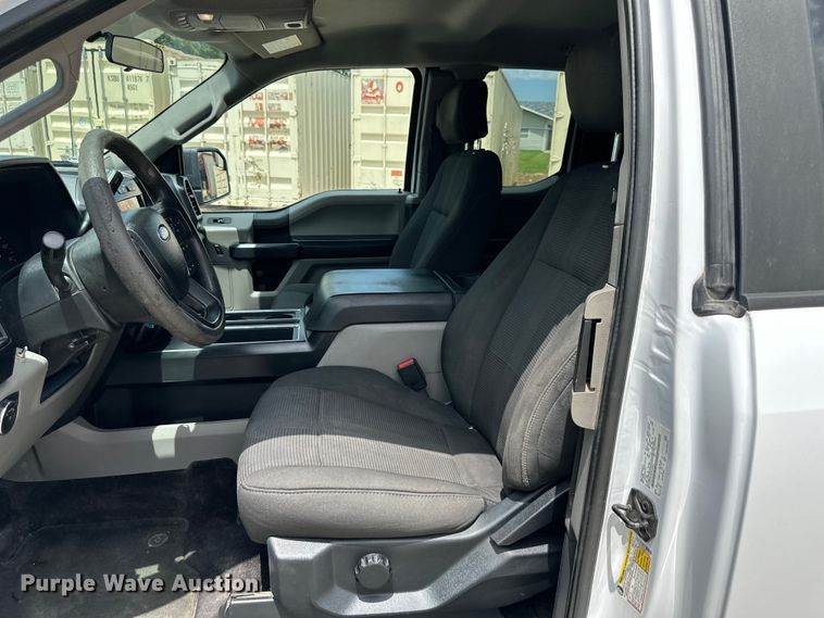 image for item EJ6989 2017 Ford F150 XL SuperCab pickup truck