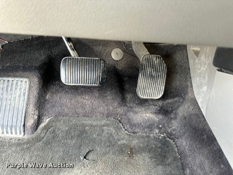 image for item EJ6989 2017 Ford F150 XL SuperCab pickup truck