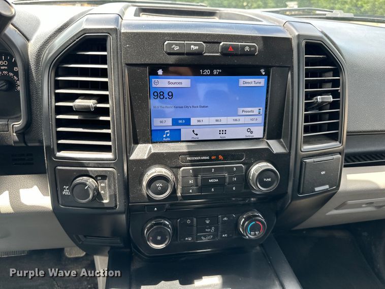 image for item EJ6989 2017 Ford F150 XL SuperCab pickup truck