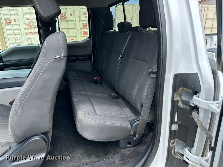 image for item EJ6989 2017 Ford F150 XL SuperCab pickup truck