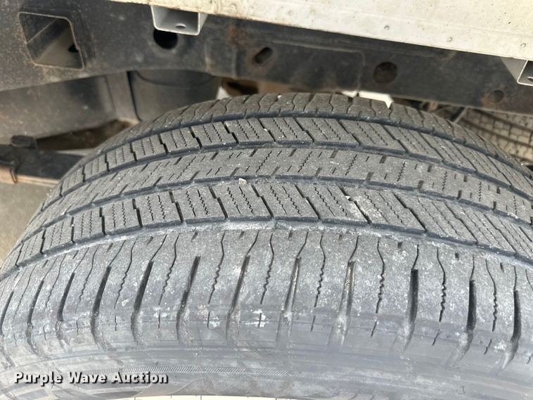 image for item EJ6989 2017 Ford F150 XL SuperCab pickup truck