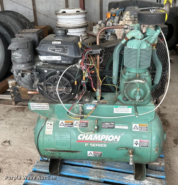 image for item EJ6992 Champion  P Series  air compressor