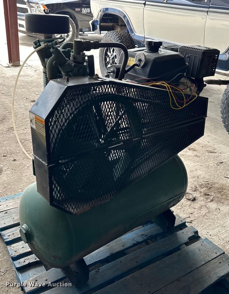 image for item EJ6992 Champion  P Series  air compressor