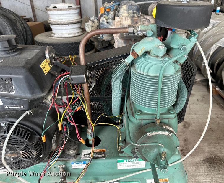 image for item EJ6992 Champion  P Series  air compressor