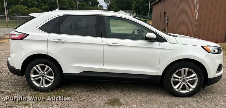 image for item EJ7014 2019 Ford  Edge SEL SUV