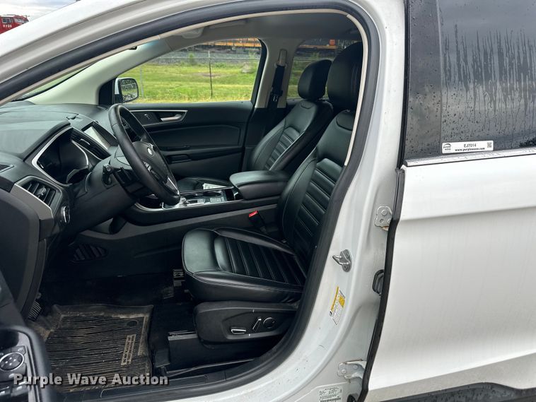 image for item EJ7014 2019 Ford  Edge SEL SUV
