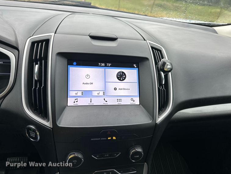 image for item EJ7014 2019 Ford  Edge SEL SUV