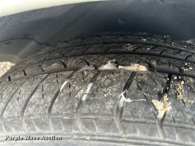 image for item EJ7014 2019 Ford  Edge SEL SUV