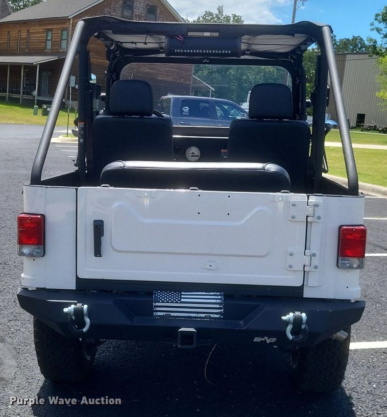 image for item EJ8007 2019 Mahindra  Roxor utility vehicle