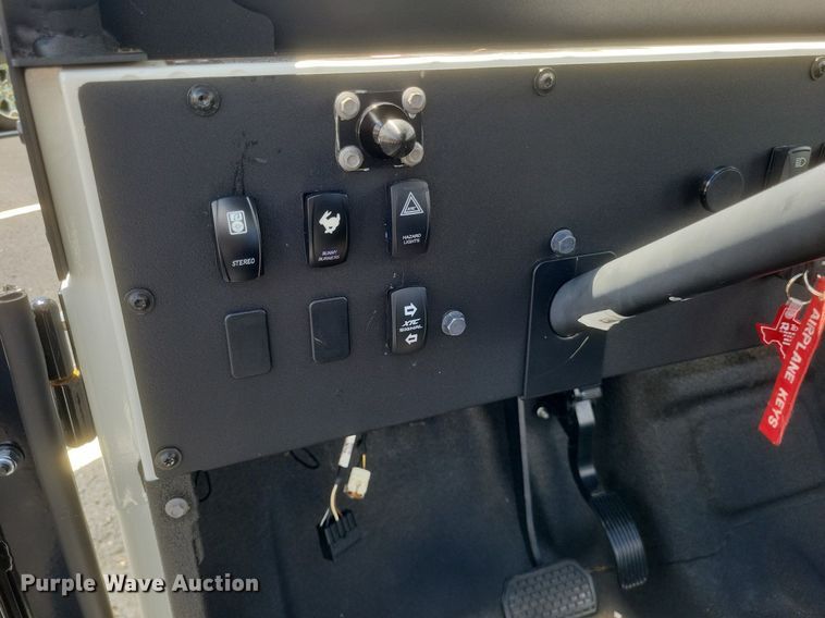 image for item EJ8007 2019 Mahindra  Roxor utility vehicle