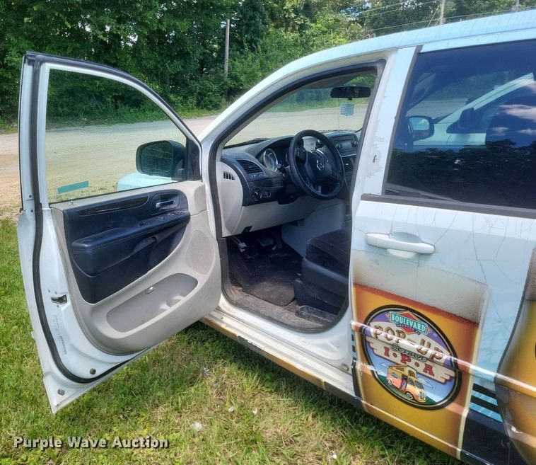 image for item EJ8008 2012 Dodge  Caravan  van