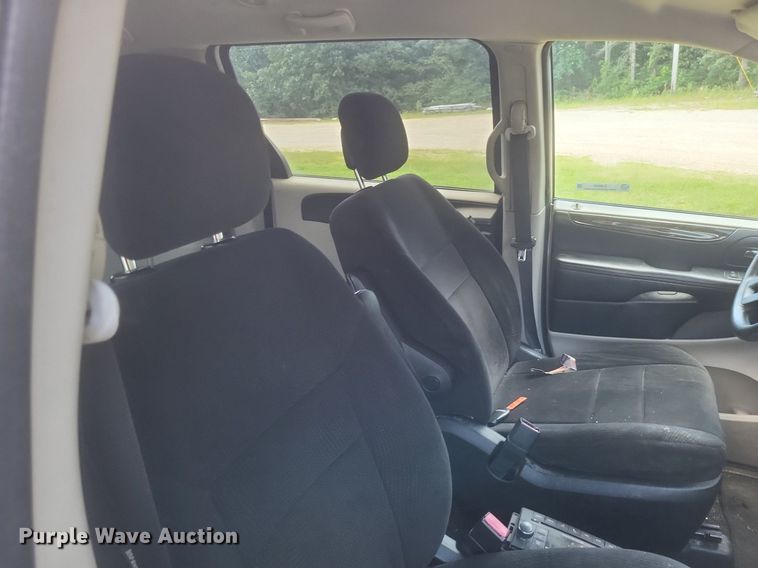 image for item EJ8008 2012 Dodge  Caravan  van