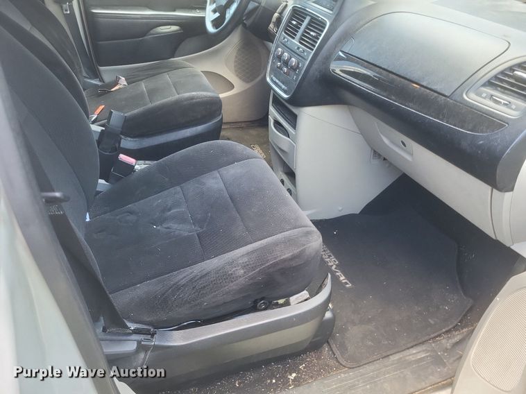 image for item EJ8008 2012 Dodge  Caravan  van