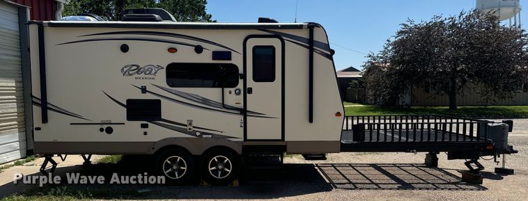 image for item EK1412 2015 Forest River camper