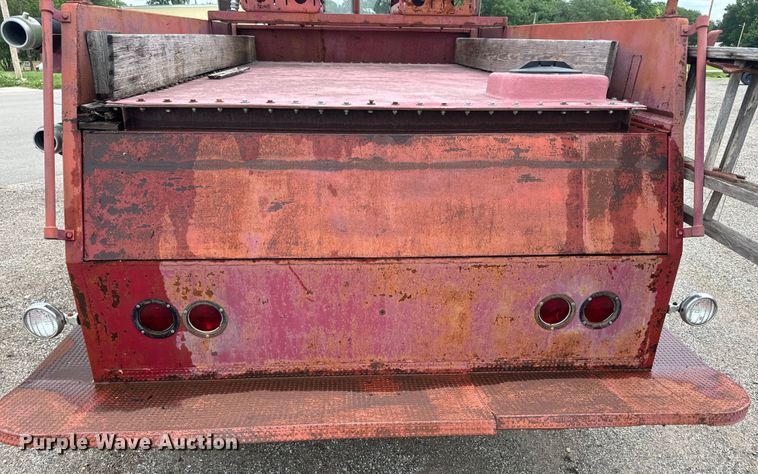 image for item EK1502 1941 GMC pumper fire truck