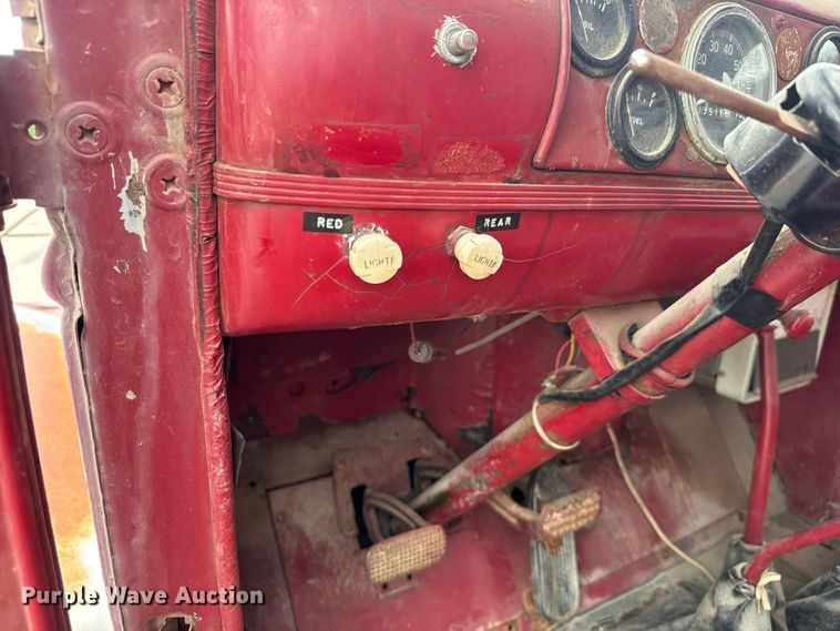 image for item EK1502 1941 GMC pumper fire truck