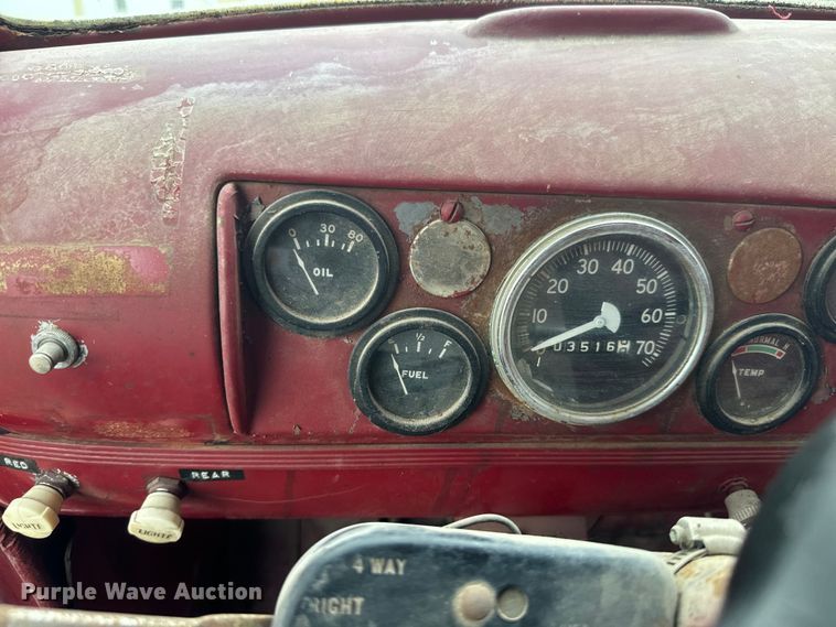 image for item EK1502 1941 GMC pumper fire truck