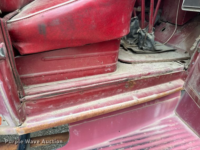 image for item EK1502 1941 GMC pumper fire truck