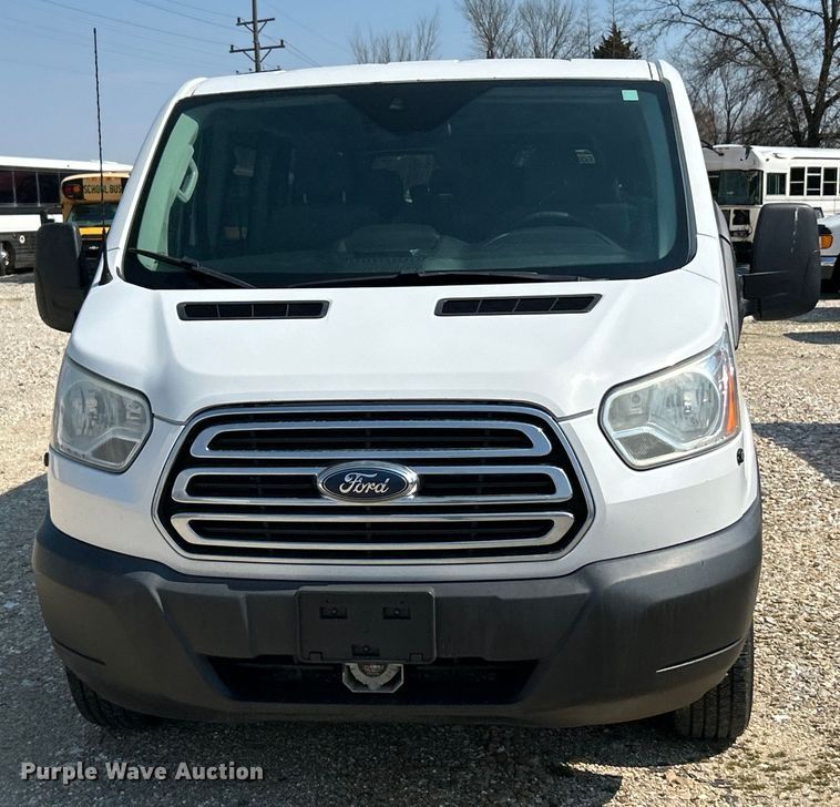 image for item EK4371 2016 Ford Transit 350 XLT van