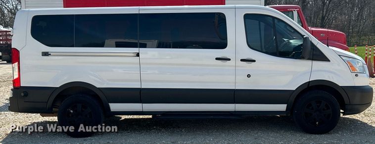 image for item EK4371 2016 Ford Transit 350 XLT van