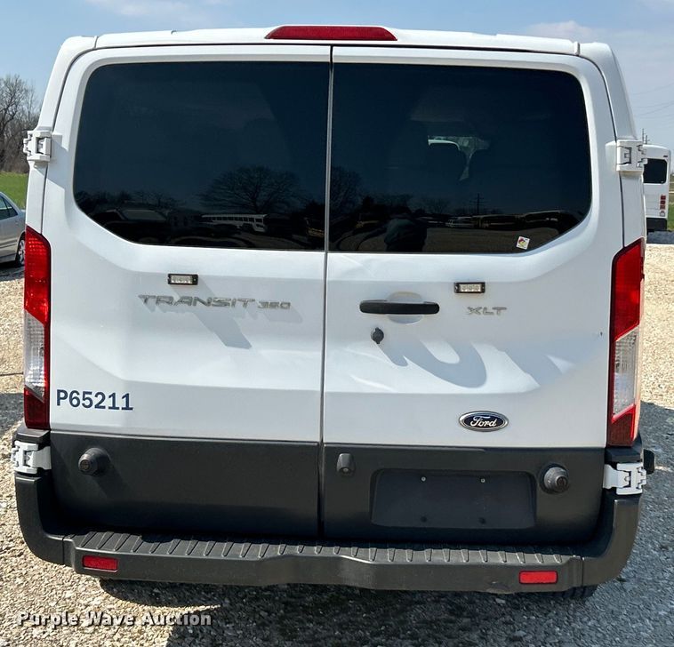 image for item EK4371 2016 Ford Transit 350 XLT van